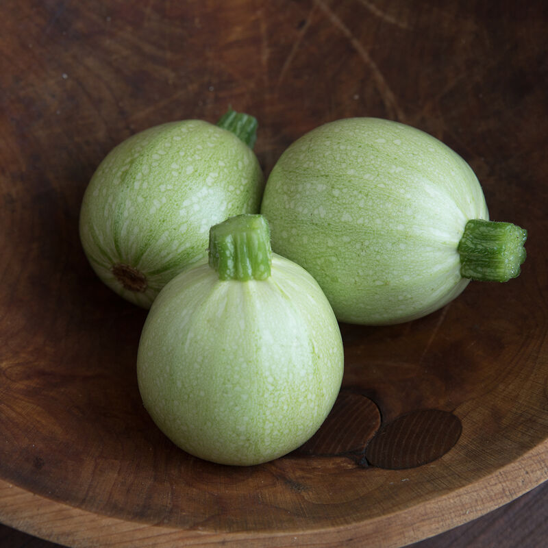 03359_01_cue_ball