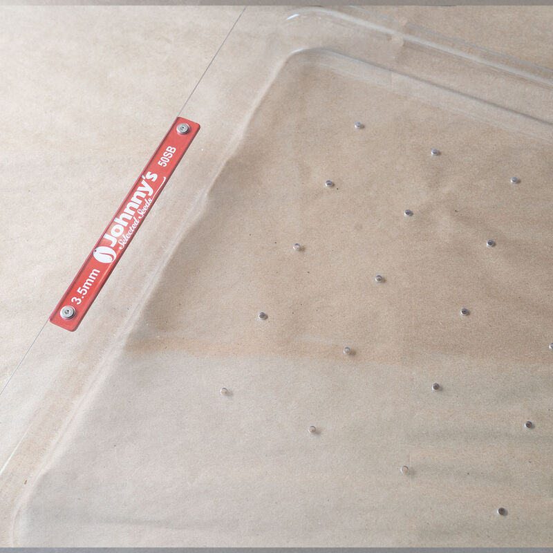09903_01_50_hole_tray_35mm